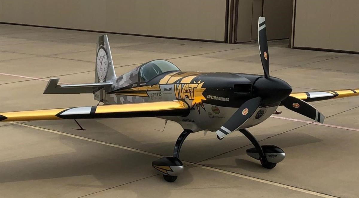 Mike Goulian's Extra Aircraft with Hartzell Propeller Talon
