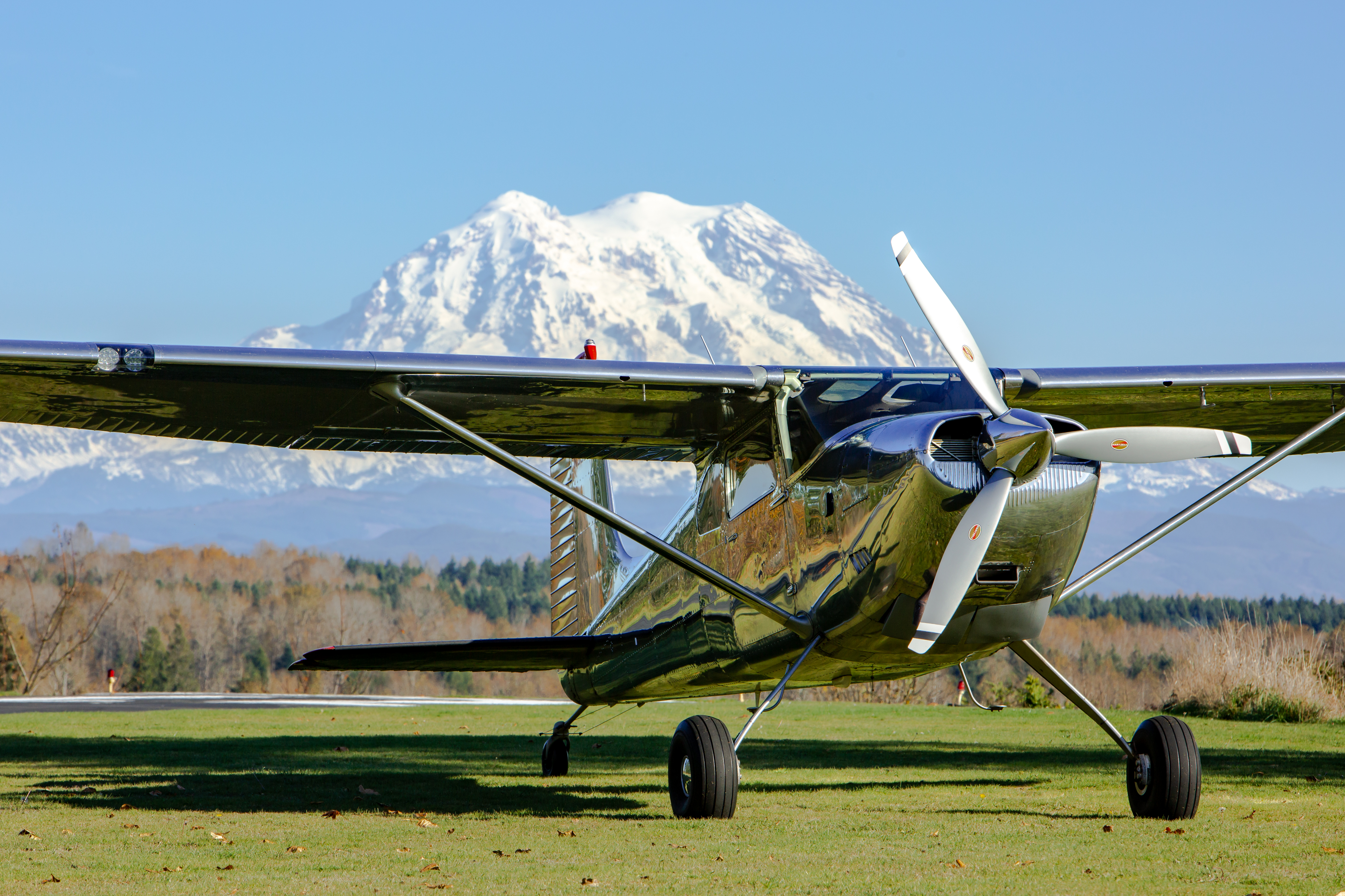 Built for the Backcountry: Cessna Skywagon Owners Put Hartzell's